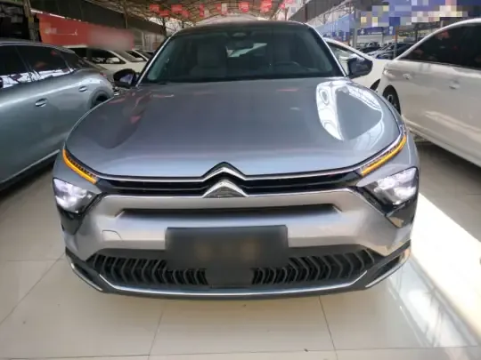 Citroen C5 X 2021 (19600 км)