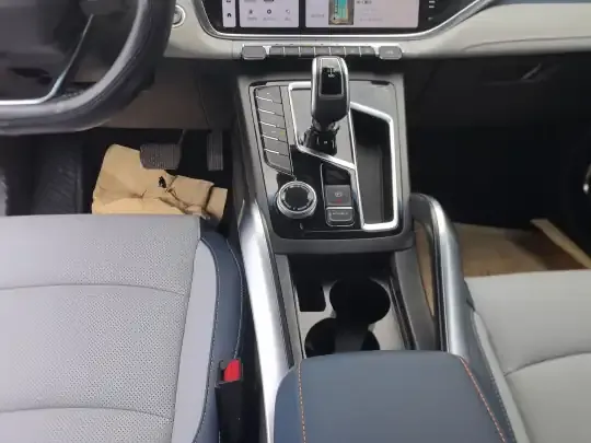 Geely Auto Emgrand X7 Sport 2022 (63700 км)