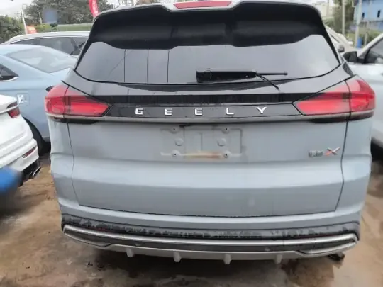 Geely Auto Emgrand X7 Sport 2022 (63700 км)
