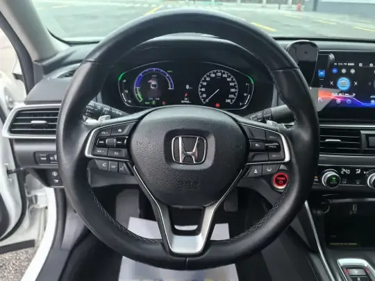 Honda Accord 2022 (70000 км)