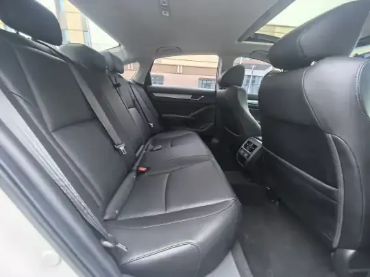 Honda Accord 2022 (70000 км)