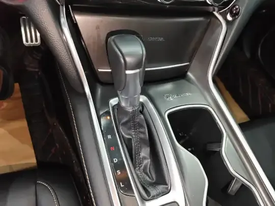 Honda Accord 2022 (17100 км)