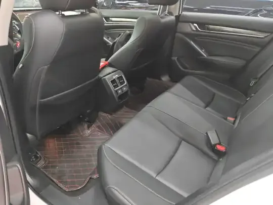 Honda Accord 2022 (17100 км)