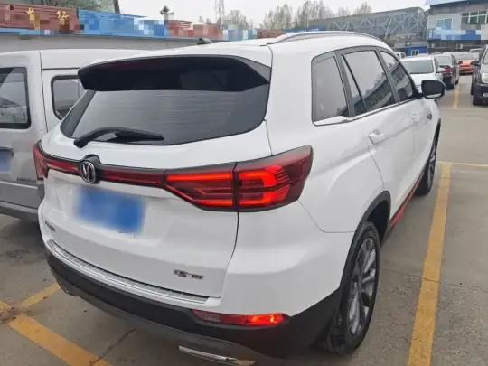 CHANGAN CS75 2022 (39900 км)