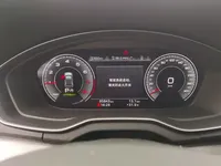 Audi Q5L 2022 (95800 км)