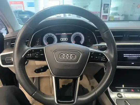 Audi A6L 2022 (119500 км)