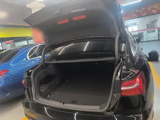 Audi A6L 2022 (119500 км)