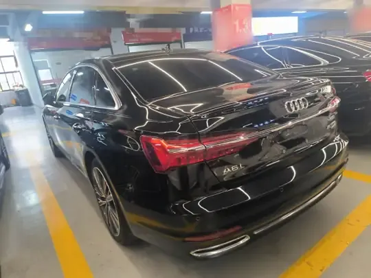 Audi A6L 2022 (119500 км)