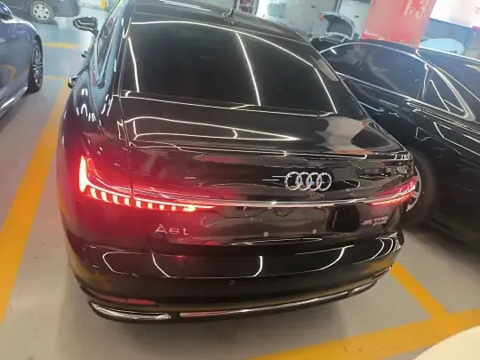 Audi A6L 2022 (119500 км)
