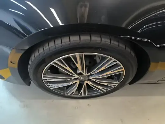 Audi A6L 2022 (119500 км)