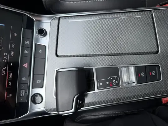 Audi A6L 2022 (96200 км)