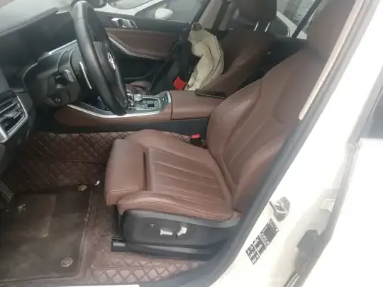 BMW X5 2022 (41600 км)