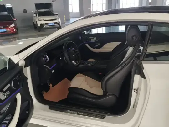 Mercedes-Benz E-Class 2021 (50000 км)
