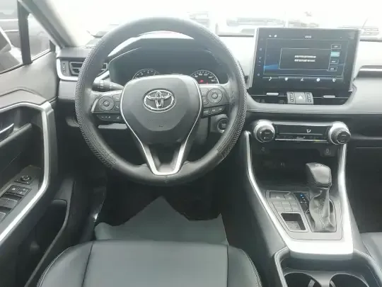 Toyota Wildlander 2022 (22100 км)