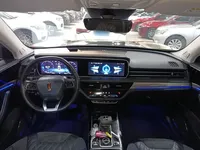Hongqi HS5 2022 (37500 км)