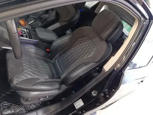 Hongqi HS5 2022 (37500 км)