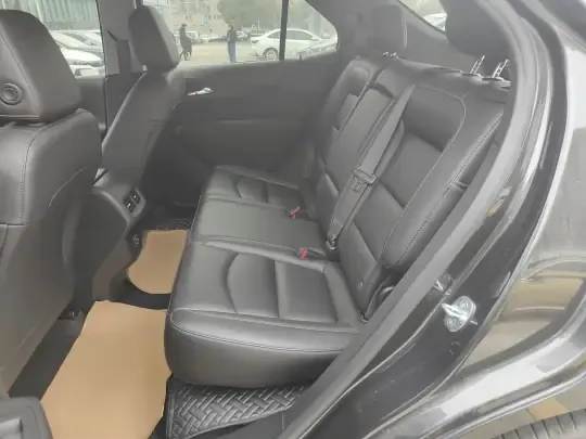 Chevrolet Equinox 2022 (54100 км)