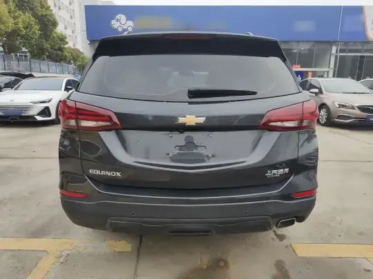 Chevrolet Equinox 2022 (54100 км)