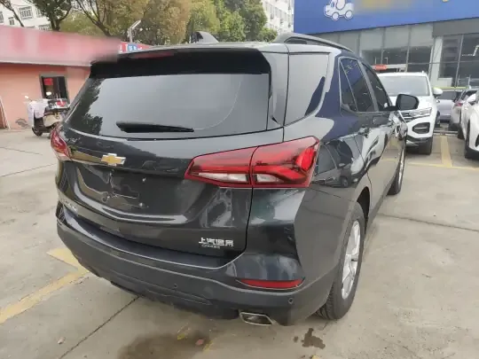 Chevrolet Equinox 2022 (54100 км)