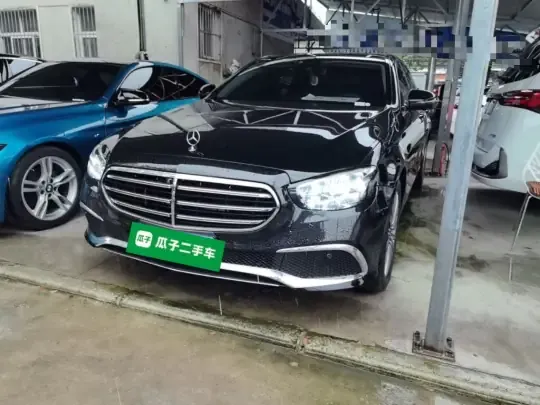Mercedes-Benz E-Class 2022 (42300 км)
