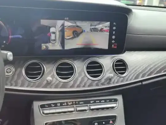 Mercedes-Benz E-Class 2022 (99900 км)