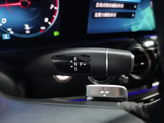 Mercedes-Benz E-Class 2022 (99100 км)