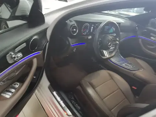 Mercedes-Benz E-Class 2022 (99100 км)