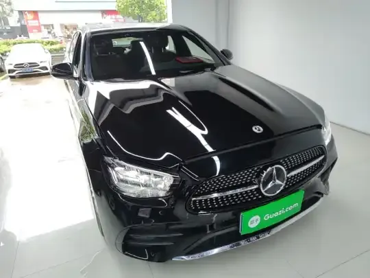 Mercedes-Benz E-Class 2022 (37500 км)