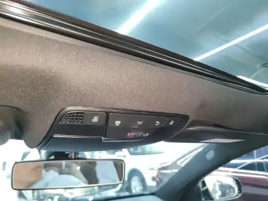 Mercedes-Benz E-Class 2022 (37500 км)