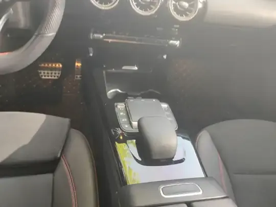 Mercedes-Benz CLA 2022 (32400 км)