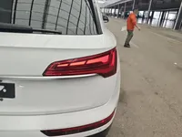 Audi Q5L 2022 (52400 км)