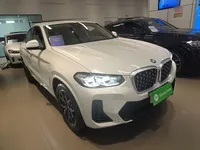 BMW X4 2022 (12400 км)