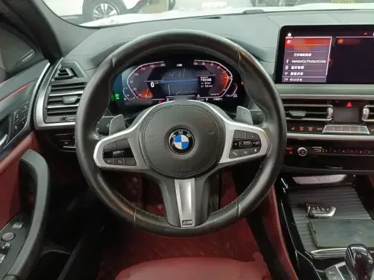 BMW X4 2022 (102600 км)