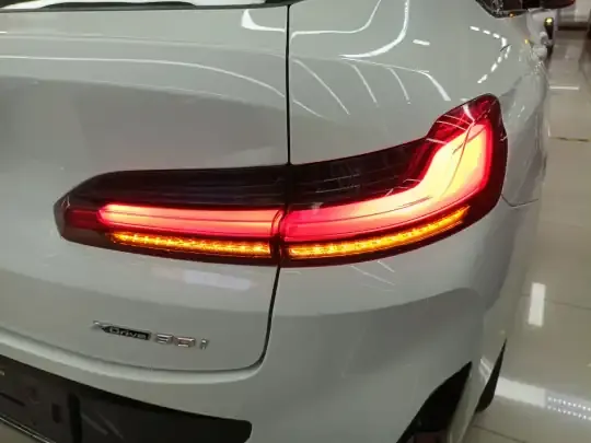 BMW X4 2022 (102600 км)