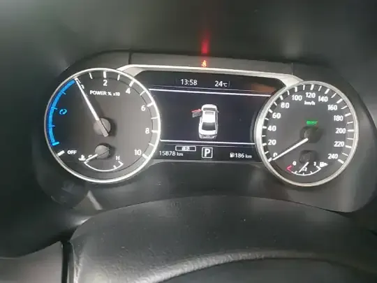 Nissan Sylphy 2022 (15900 км)