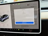 Tesla Model 3 2022 (96400 км)