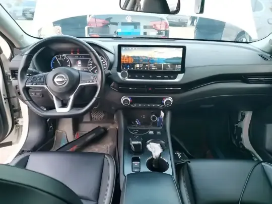 Nissan Sylphy 2022 (112700 км)
