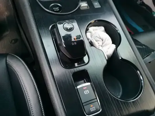 Nissan Sylphy 2022 (112700 км)