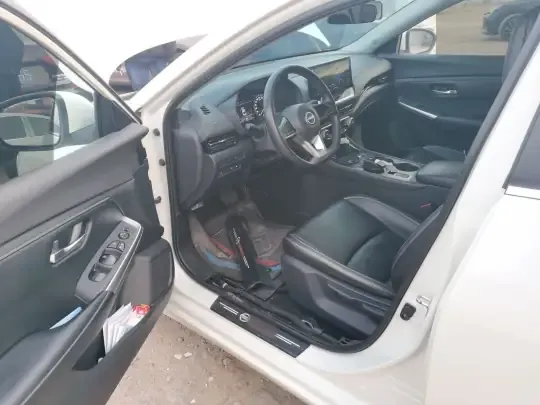 Nissan Sylphy 2022 (112700 км)