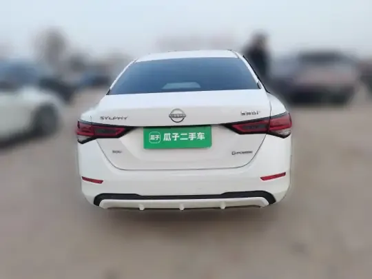 Nissan Sylphy 2022 (112700 км)