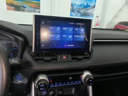 Toyota RAV4 2021 (43200 км)
