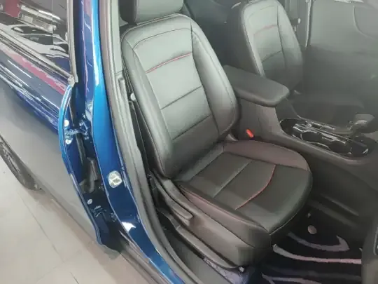 Chevrolet Equinox 2022 (27900 км)