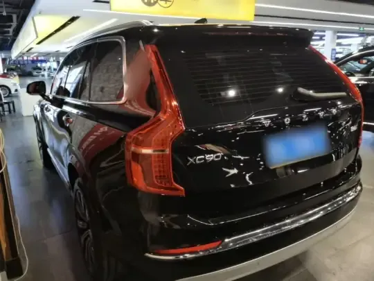 Volvo XC90 2022 (100600 км)
