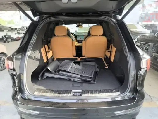 Lynk & Co 09 2021 (110000 км)