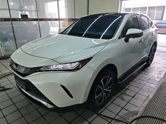 Toyota Harrier 2022 (39500 км)