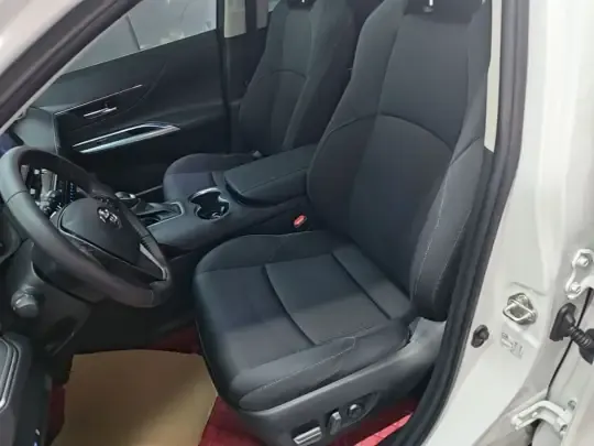 Toyota Harrier 2022 (39500 км)