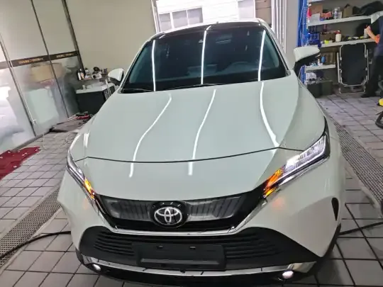 Toyota Harrier 2022 (39500 км)