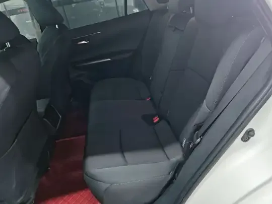 Toyota Harrier 2022 (39500 км)