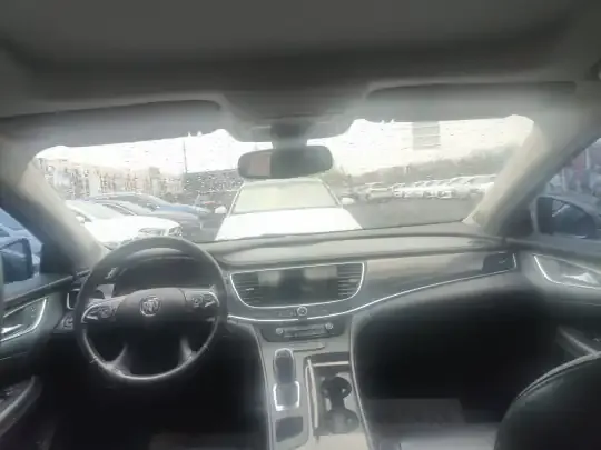 Buick LaCrosse 2022 (83100 км)