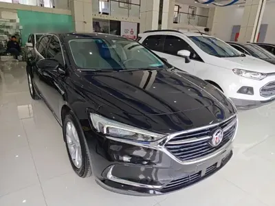 Buick LaCrosse 2022 (15300 км)